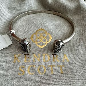 Kendra Scott bracelet